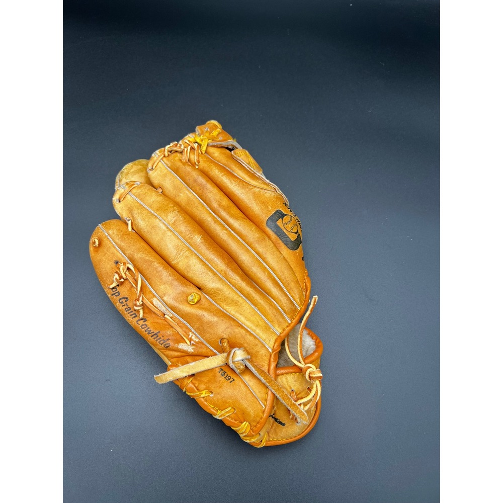 Louisville Slugger The Softballer LSG15 Tan Leather Glove Stirrup Web RHT H&B